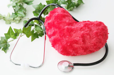 京都市右京区・太秦天神川で胸の痛みや圧迫感が気になる方へ